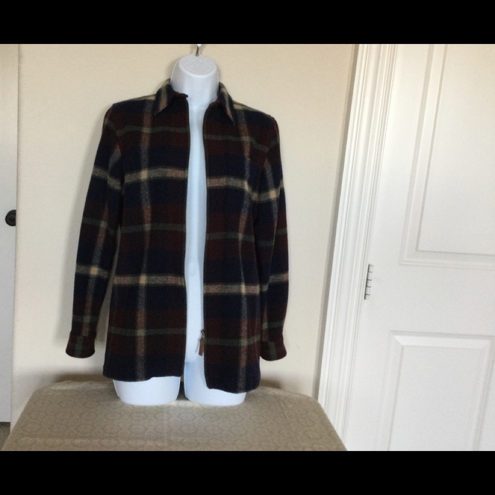 Lauren Ralph Lauren Petite Lambwool Shirt Jacket.
